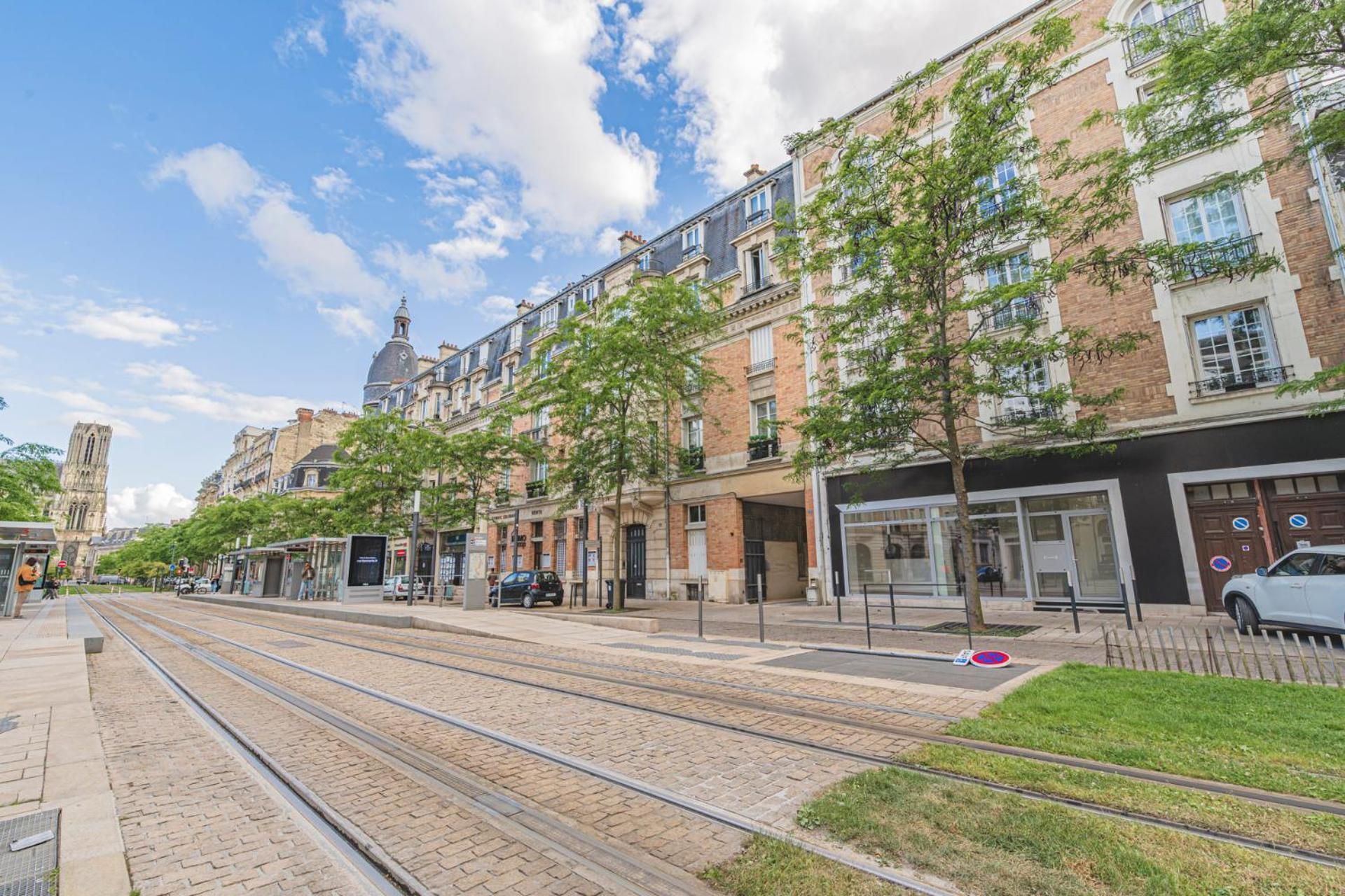 Centre - Parking - Cathedrale Apartment Reims Luaran gambar